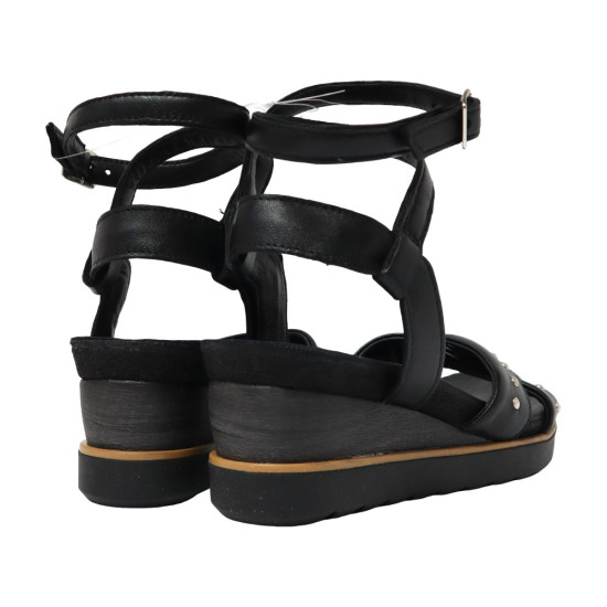 TINO BELLINI 貝里尼 歐洲進口 MJUS 歐美個性鉚釘繫帶厚底涼鞋FSOM011-1(黑色)