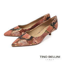TINO BELLINI 貝里尼 巴西進口 仿蛇紋尖頭低跟包鞋FWCV040-7(粉紅)