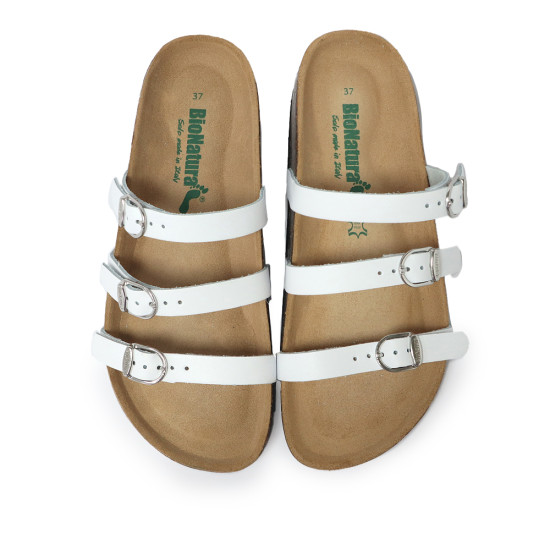 TINO BELLINI 貝里尼 歐洲進口 BIONATURA 腳床舒適鞋 真皮 3飾扣 細帶造型 軟木軟底 拖鞋 FSQB011-0(白色)