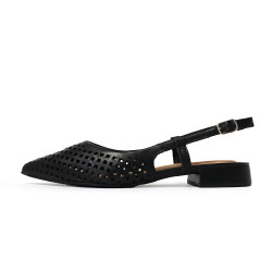 TINO BELLINI 貝里尼 巴西進口氣質鏤空雕刻透氣低跟鞋FS1T015-1(黑色)