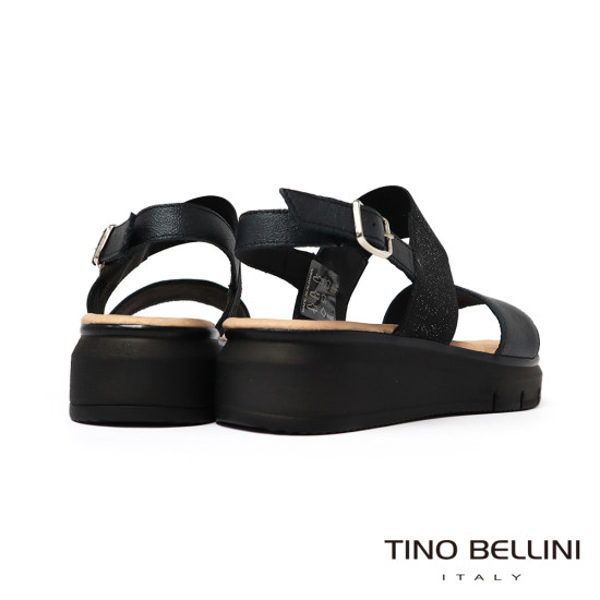TINO BELLINI 貝里尼 經典進口真皮一字露趾亮粉寛版厚底涼鞋FSNT025-1(黑色)
